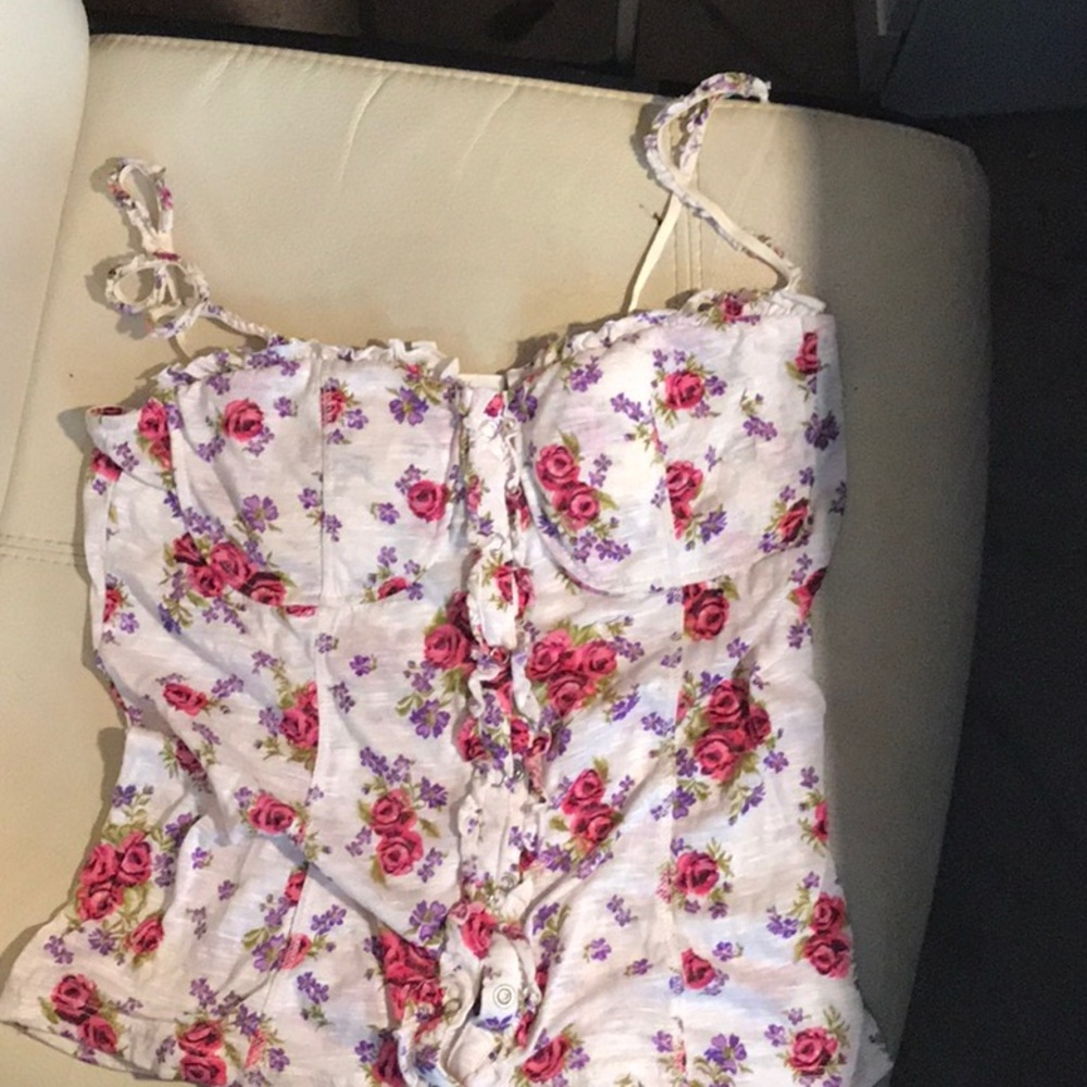 Floral FullTilt top